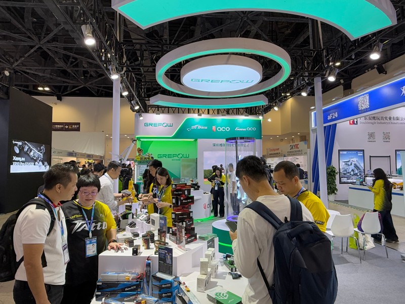 多款年度新品首次亮相 多款年度新品首次亮相